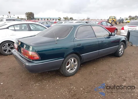 1994 Lexus Es 300 from USA, damaged, VIN JT8GK13T4R0011115